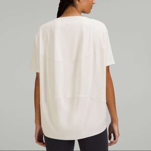 Lululemon Back In Action Nulu Women's Cream Top